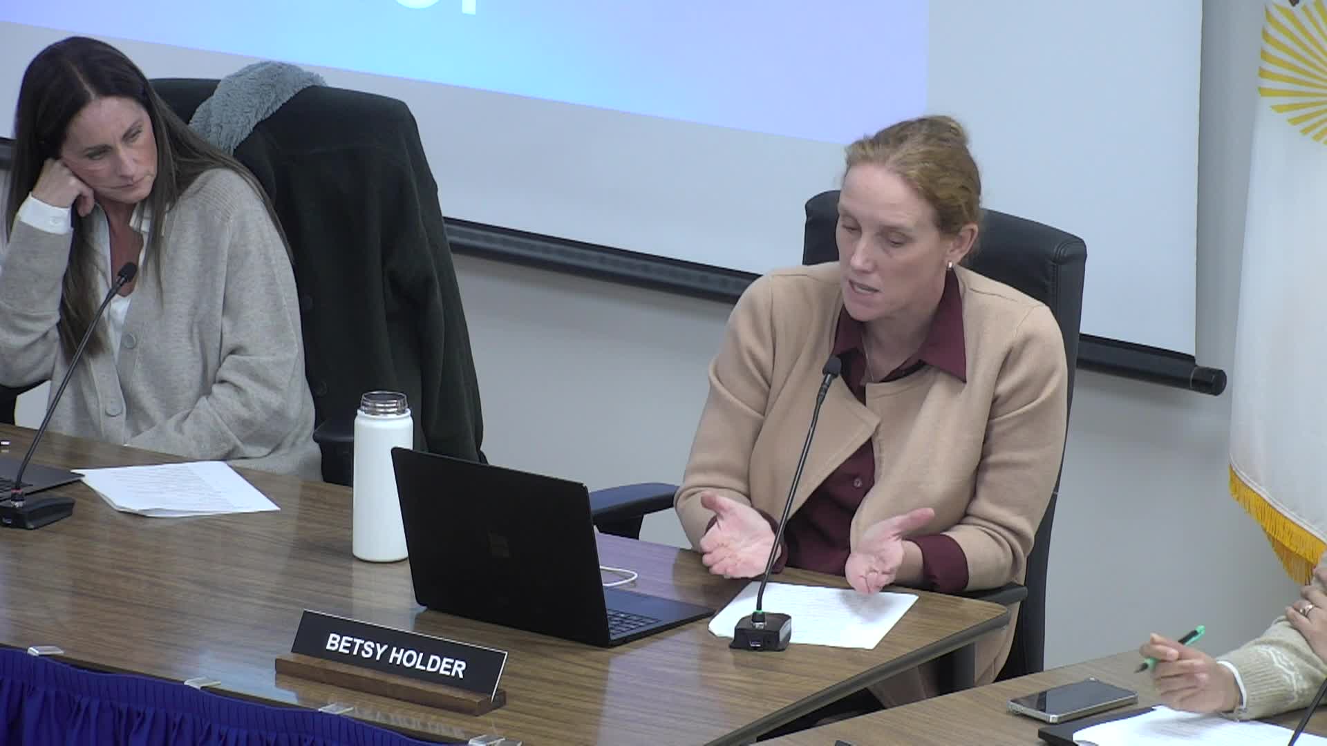 Thumbnail image for Unit 4 Board of Education - 12/8/25